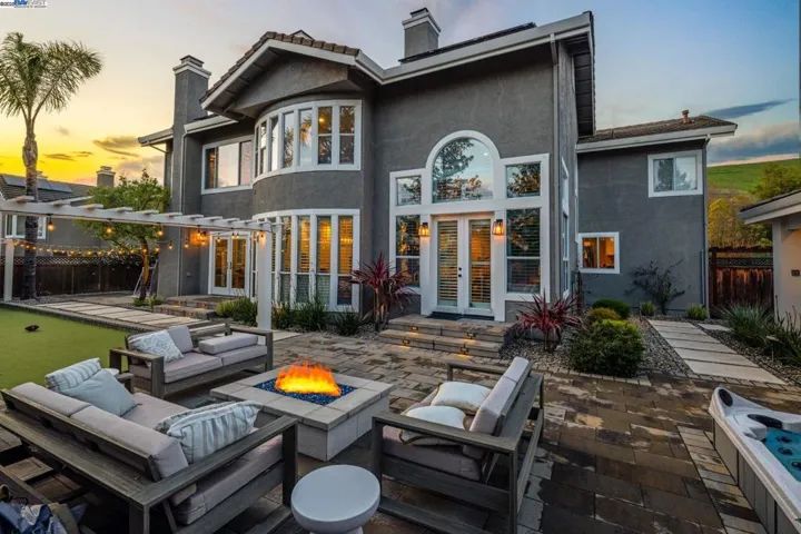 144 Alta Vista Way, Danville, California 94506