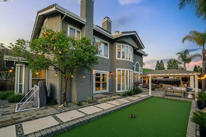 144 Alta Vista Way, Danville, California 94506