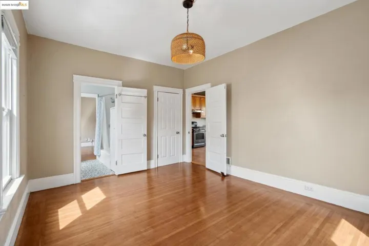 871 55th St, Oakland, California 94608