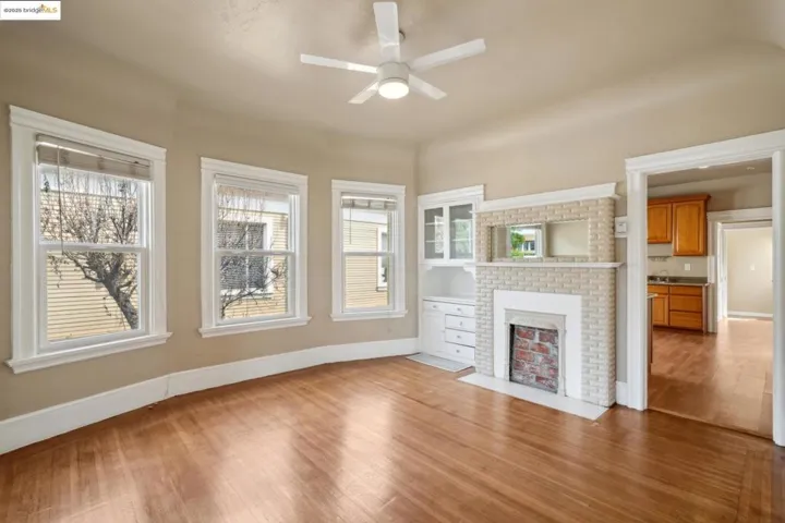 871 55th St, Oakland, California 94608