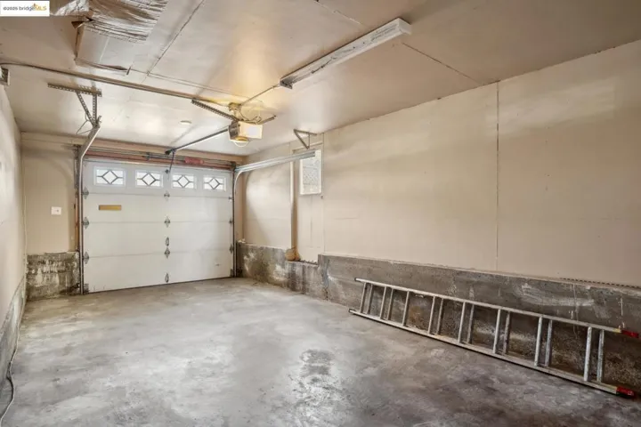 871 55th St, Oakland, California 94608