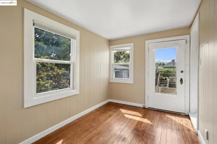 871 55th St, Oakland, California 94608
