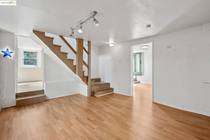 871 55th St, Oakland, California 94608