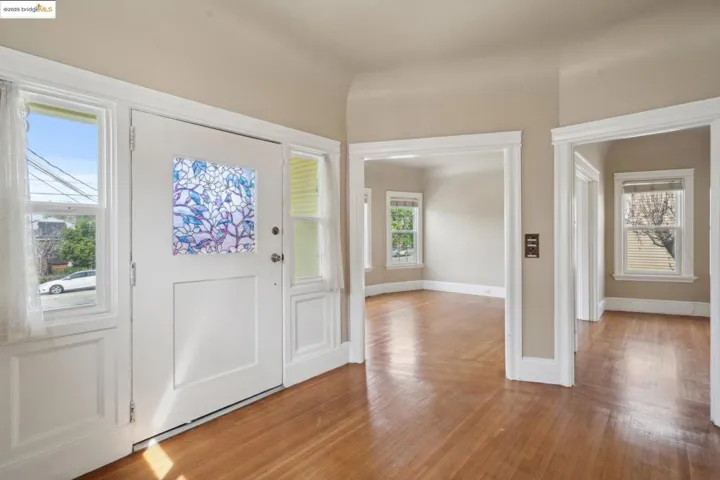 871 55th St, Oakland, California 94608