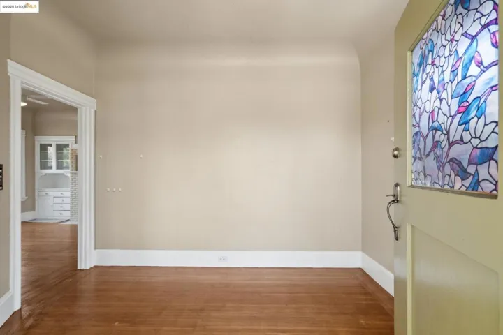 871 55th St, Oakland, California 94608