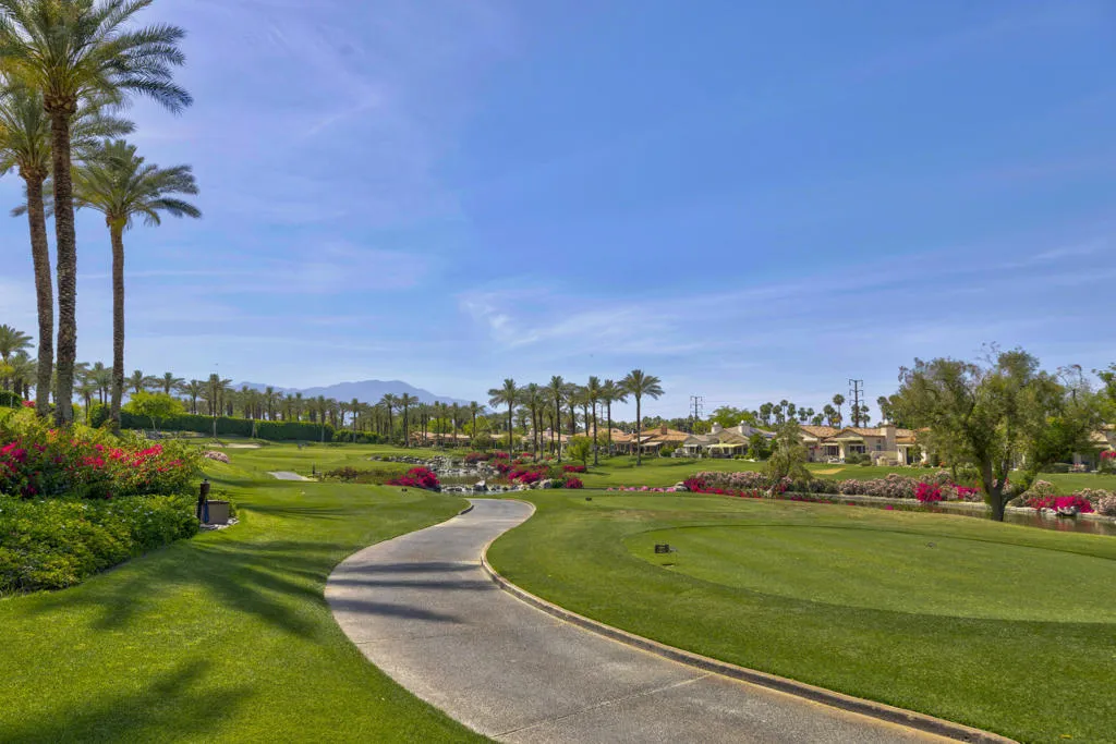 542 Red Arrow Trail, Palm Desert, California 92211 home-pic-39