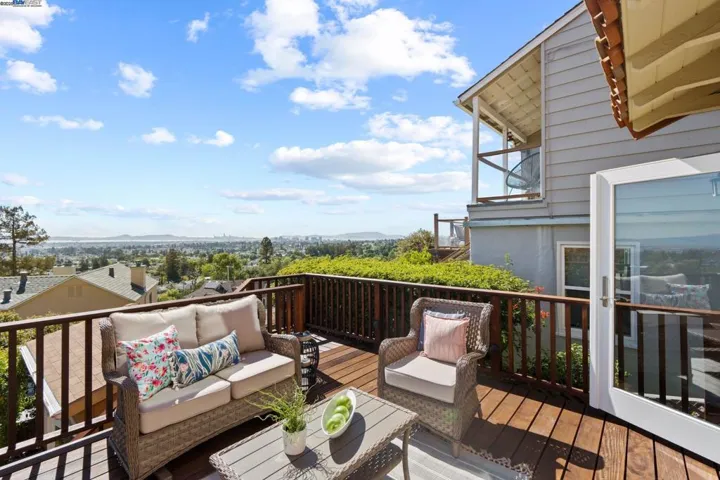 3751 Victor Ave, Oakland, California 94619