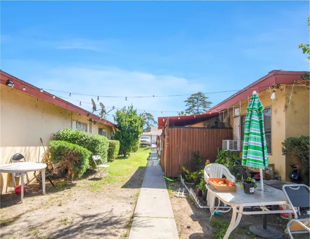 1002 Tribune Street, Redlands, California 92374