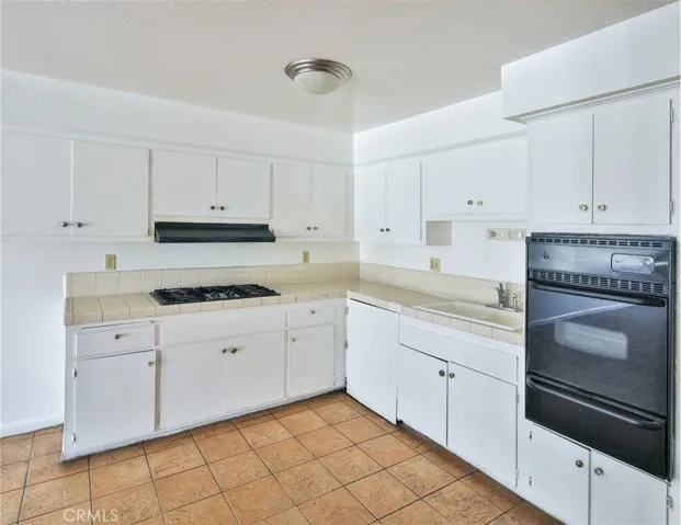 1002 Tribune Street, Redlands, California 92374