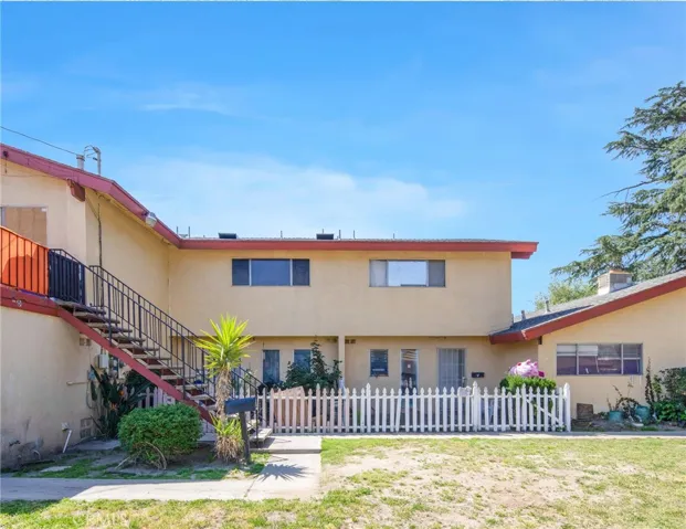 1002 Tribune Street, Redlands, California 92374