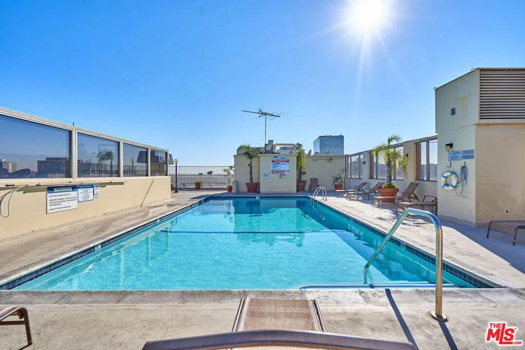 421 S La Fayette Park Place 711, Los Angeles, California 90057 home-pic-18