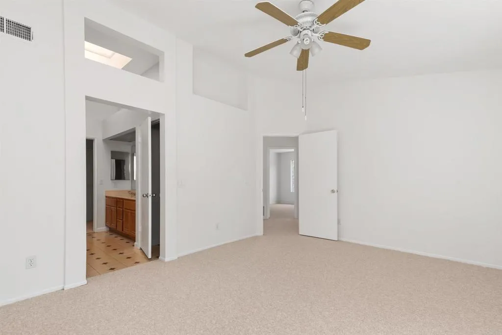 11940 Black Mountain Rd 41, San Diego, California 92129 home-pic-20