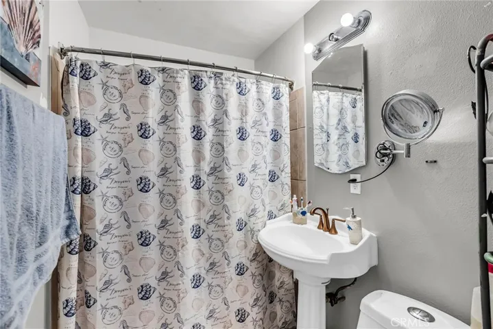 5980 Rutland Avenue, Riverside, California 92503