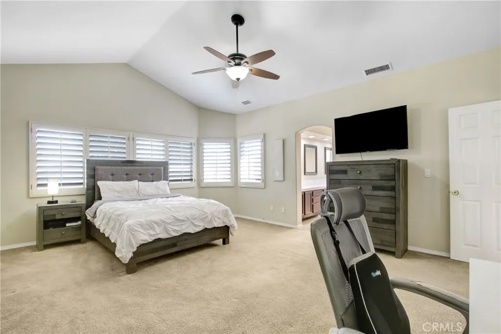 24399 Avenida Musico, Murrieta, California 92562 home-pic-40