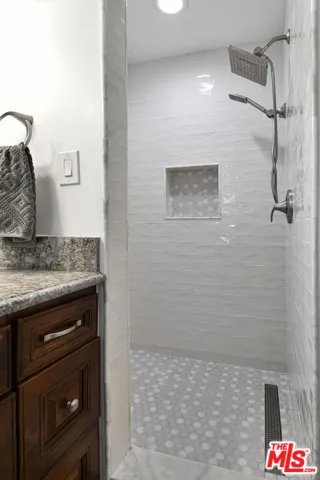 22236 Archwood Street, Woodland Hills, California 91303