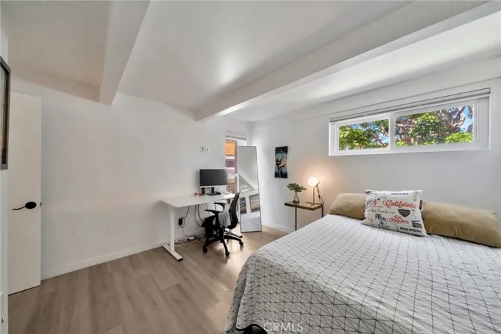 631 S Prospect Ave 204, Redondo Beach, California 90277