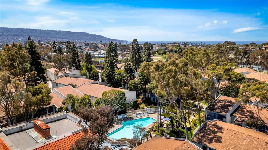 631 S Prospect Ave 204, Redondo Beach, California 90277