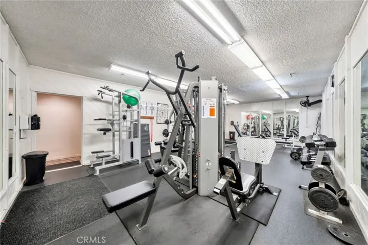 631 S Prospect Ave 204, Redondo Beach, California 90277