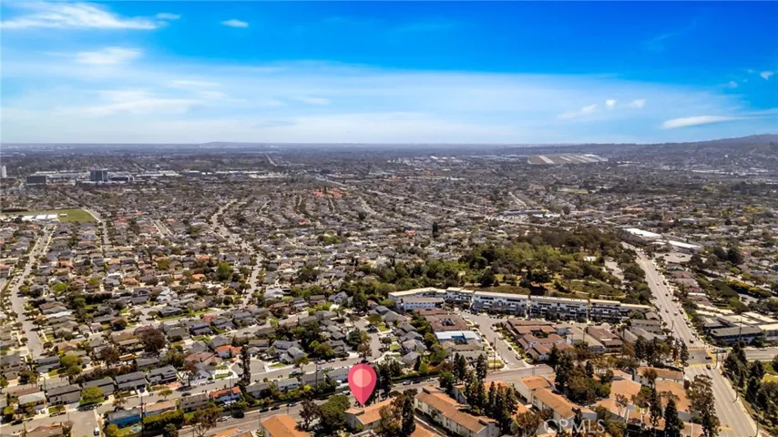 631 S Prospect Ave 204, Redondo Beach, California 90277