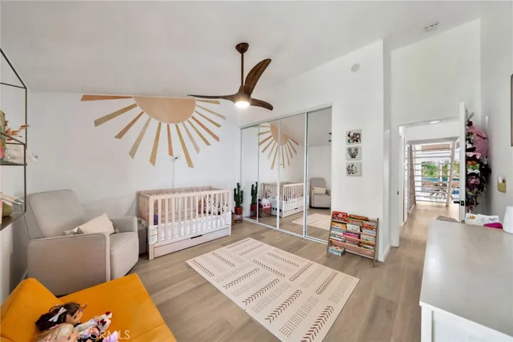631 S Prospect Ave 204, Redondo Beach, California 90277