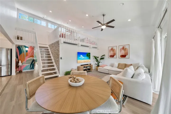 631 S Prospect Ave 204, Redondo Beach, California 90277