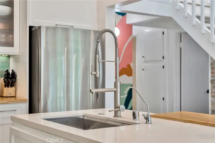 631 S Prospect Ave 204, Redondo Beach, California 90277
