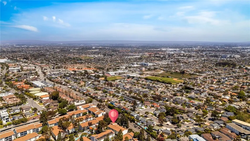 631 S Prospect Ave 204, Redondo Beach, California 90277