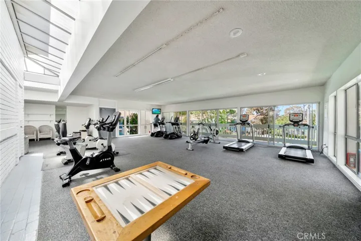 631 S Prospect Ave 204, Redondo Beach, California 90277
