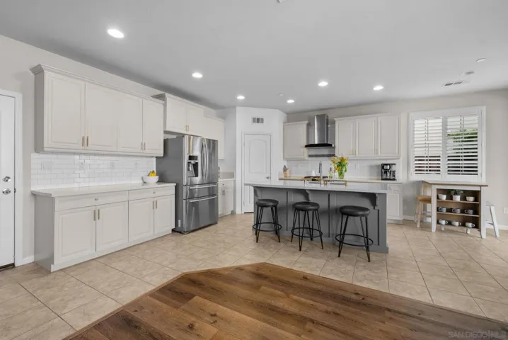 3520 Lone Pine Lane, San Marcos, California 92078