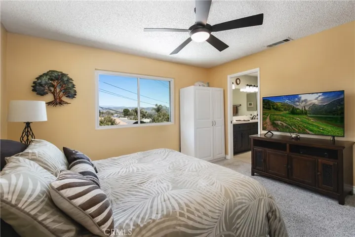 813 Chelsea Court, Simi Valley, California 93065