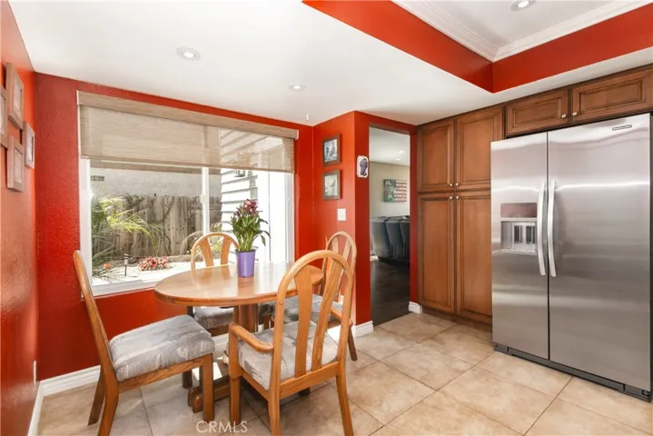 813 Chelsea Court, Simi Valley, California 93065