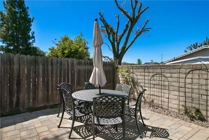 813 Chelsea Court, Simi Valley, California 93065