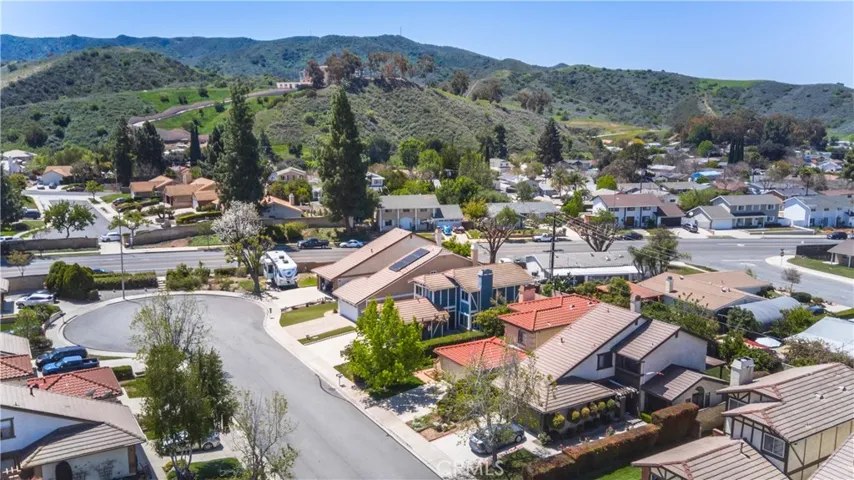 813 Chelsea Court, Simi Valley, California 93065