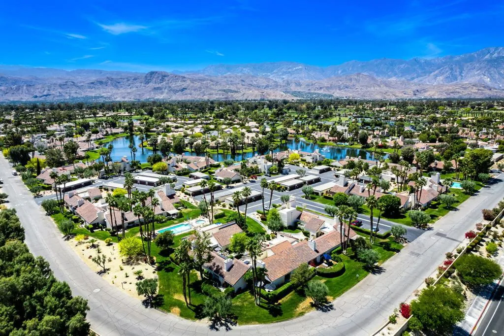 426 Forest Hills Drive, Rancho Mirage, California 92270 home-pic-37