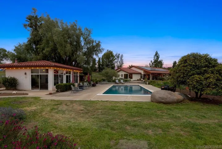 20119 Para Siempre Vista, Ramona, California 92065
