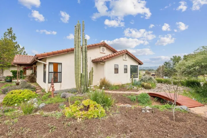 20119 Para Siempre Vista, Ramona, California 92065