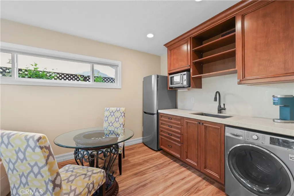 5706 E Bryce Avenue, Orange, California 92867 home-pic-15