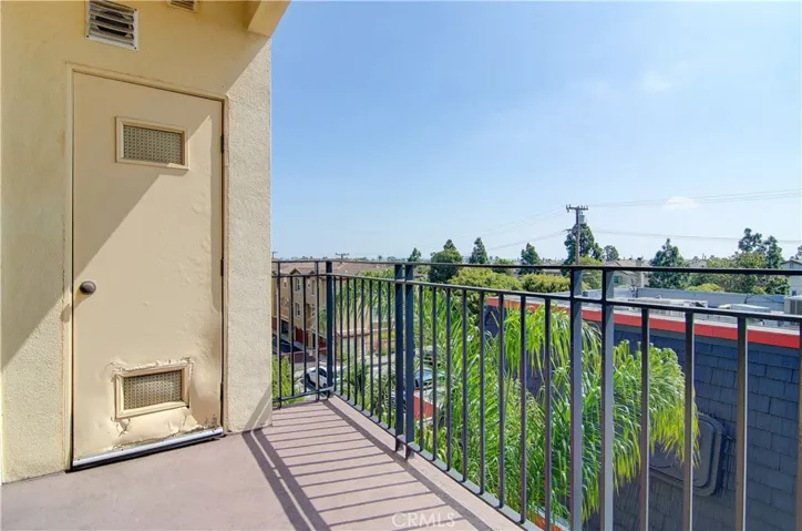 2742 Cabrillo Avenue 312, Torrance, California 90501