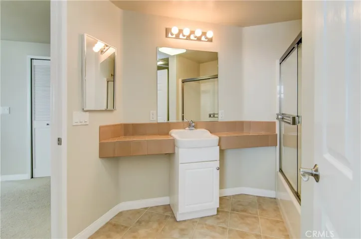 2742 Cabrillo Avenue 312, Torrance, California 90501