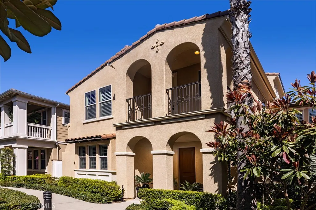 8255 Kendall Drive, Huntington Beach, California 92646, 4 Bedrooms Bedrooms, ,4 BathroomsBathrooms,Residential,For Sale,Kendall,NP25079878