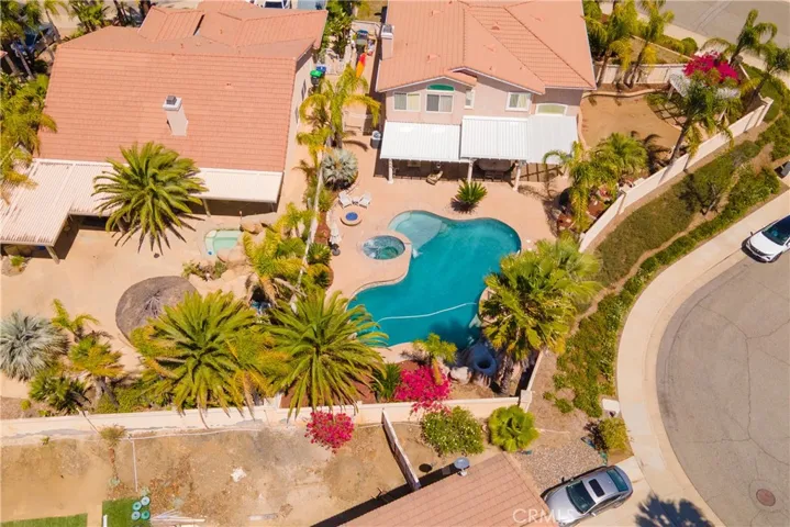 16 Corte Montena, Lake Elsinore, California 92532