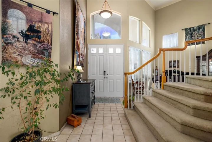 16 Corte Montena, Lake Elsinore, California 92532