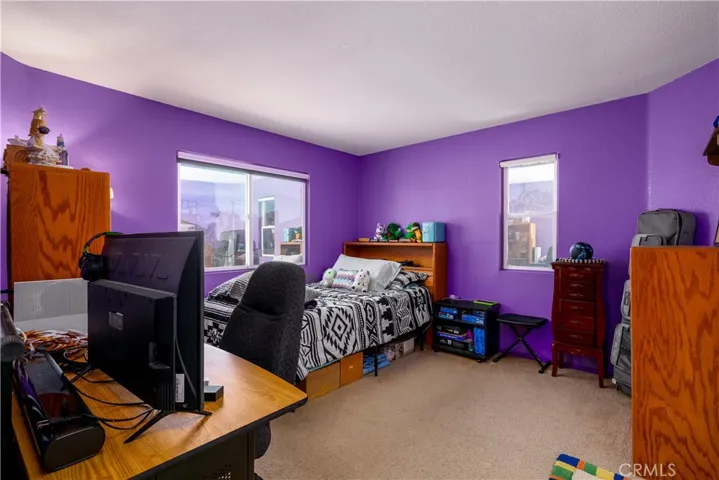 16 Corte Montena, Lake Elsinore, California 92532