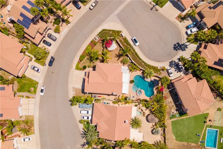 16 Corte Montena, Lake Elsinore, California 92532