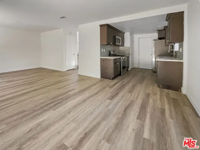 1534 Pyramid Avenue, Ventura, California 93004