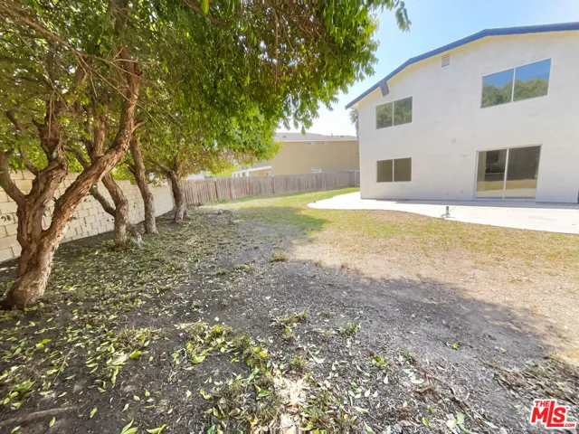 1534 Pyramid Avenue, Ventura, California 93004
