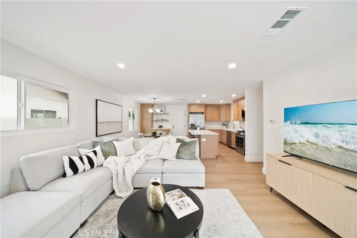 10642 Beacon Avenue, Garden Grove, California 92843