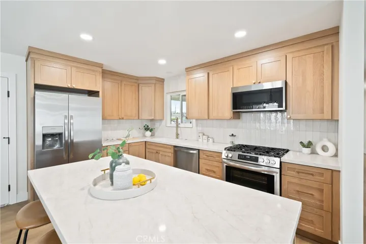 10642 Beacon Avenue, Garden Grove, California 92843