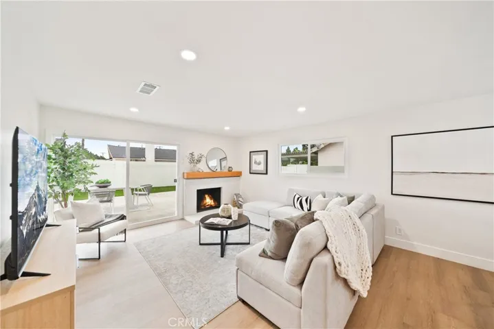 10642 Beacon Avenue, Garden Grove, California 92843
