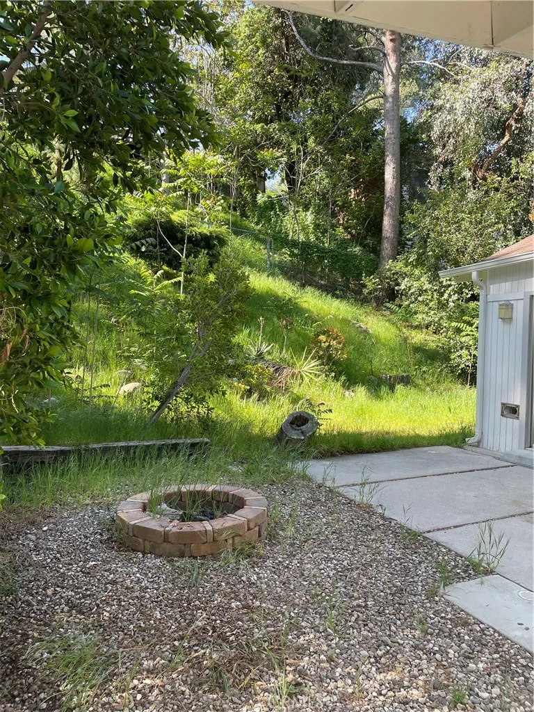 7072 Owens Street, Tujunga, California 91042 home-pic-11